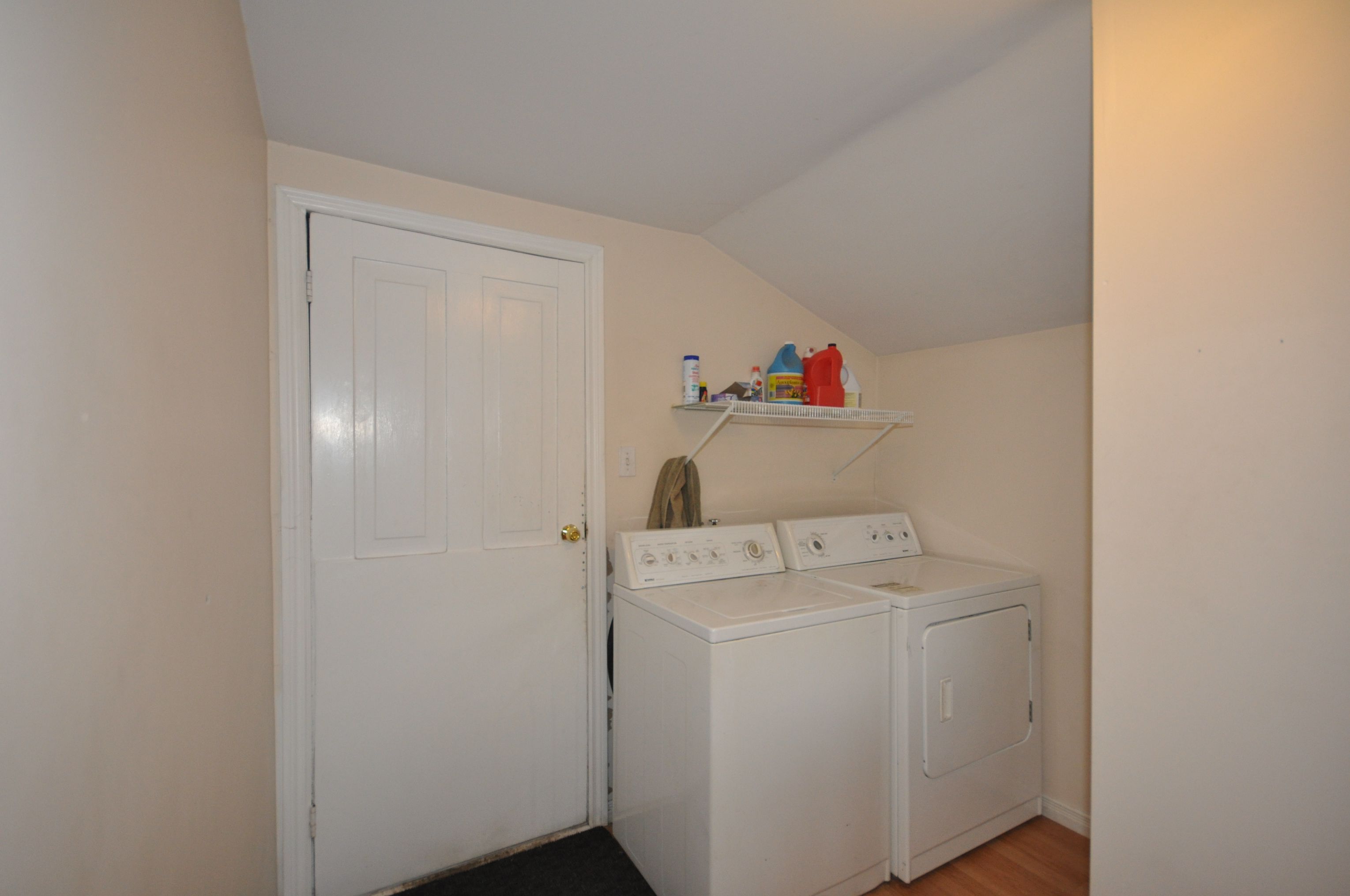 Main floor laundry/mud room