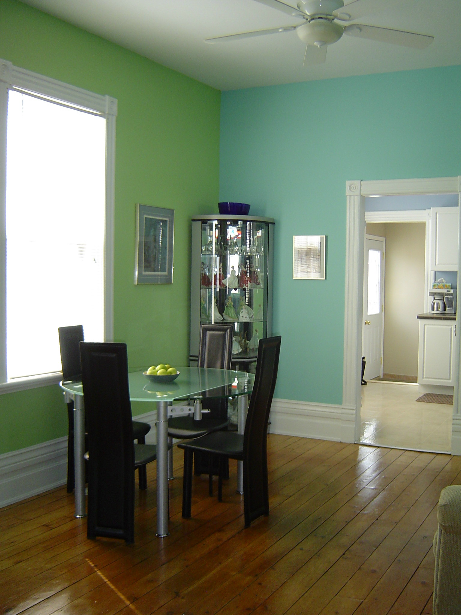 Oversized dining room