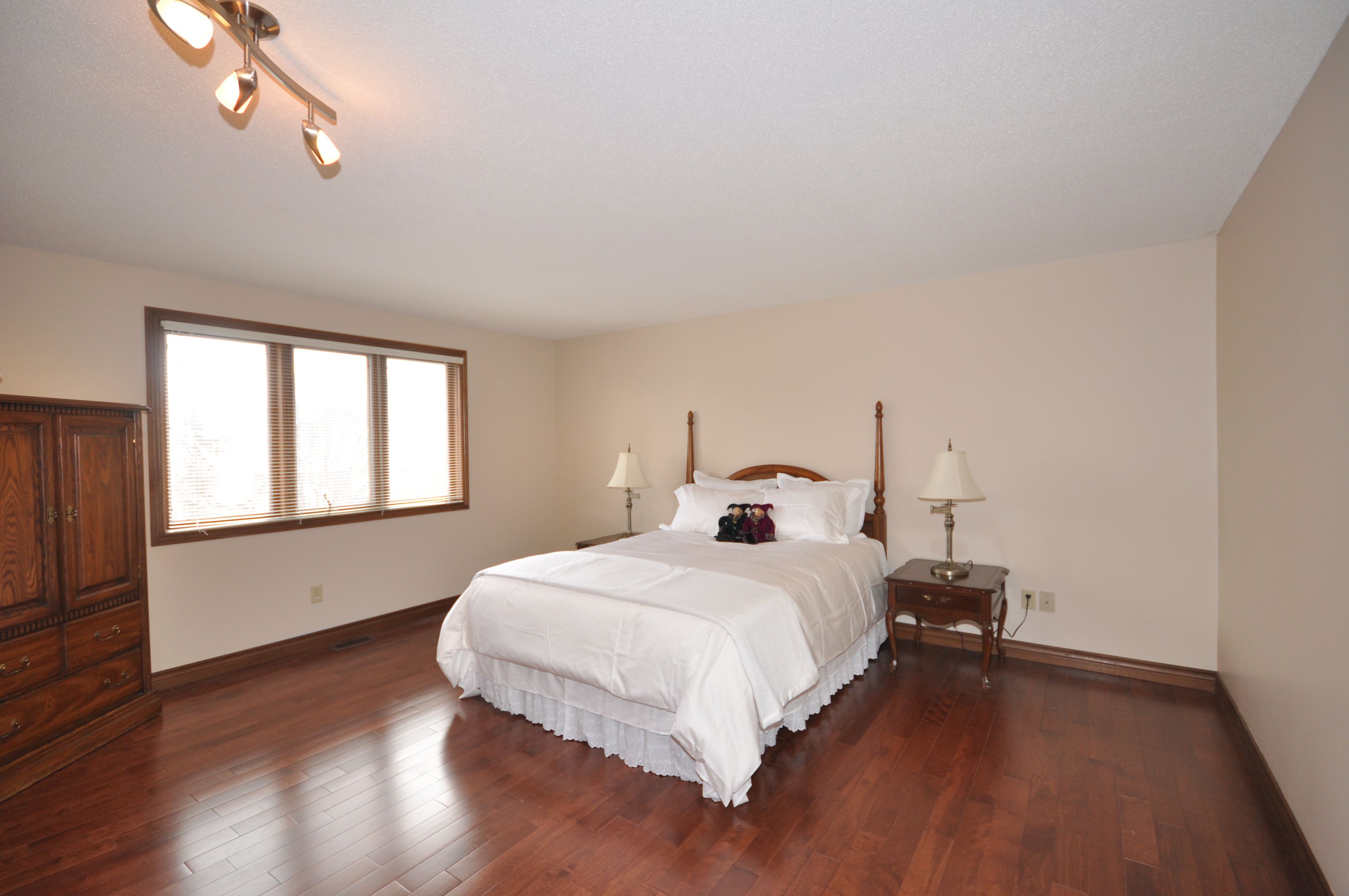 4 nice sized Bedrooms all with hardwood floors