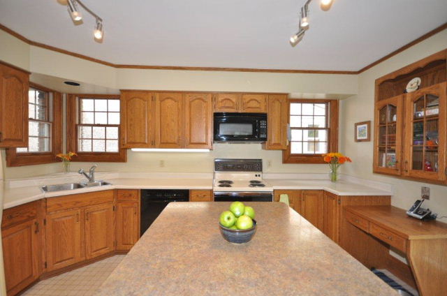 The kitchen has lots of drawers and counter space