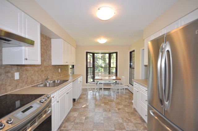 View of the eating area of kitchen