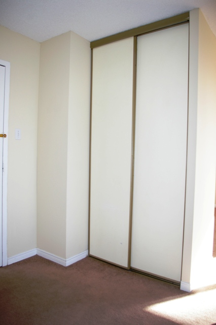 Large Closet in Foyer