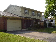 Front View note covered porch 