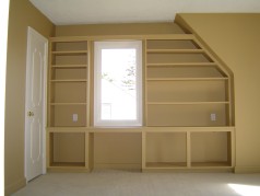 2 of the bedrooms have built in shelving 
