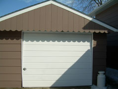 Detached oversized garage with hydro and concrete floor